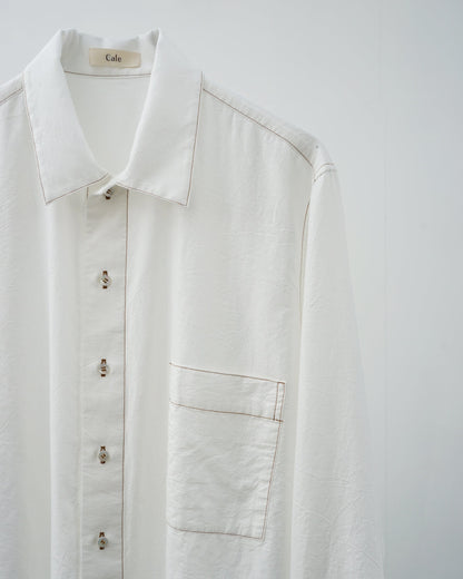 Cale カル KHADI COTTON GARMENT DYED SHIRT カディコットン　シャツ　ホワイト　フロントポケット　ボタン　襟部分　デザイン