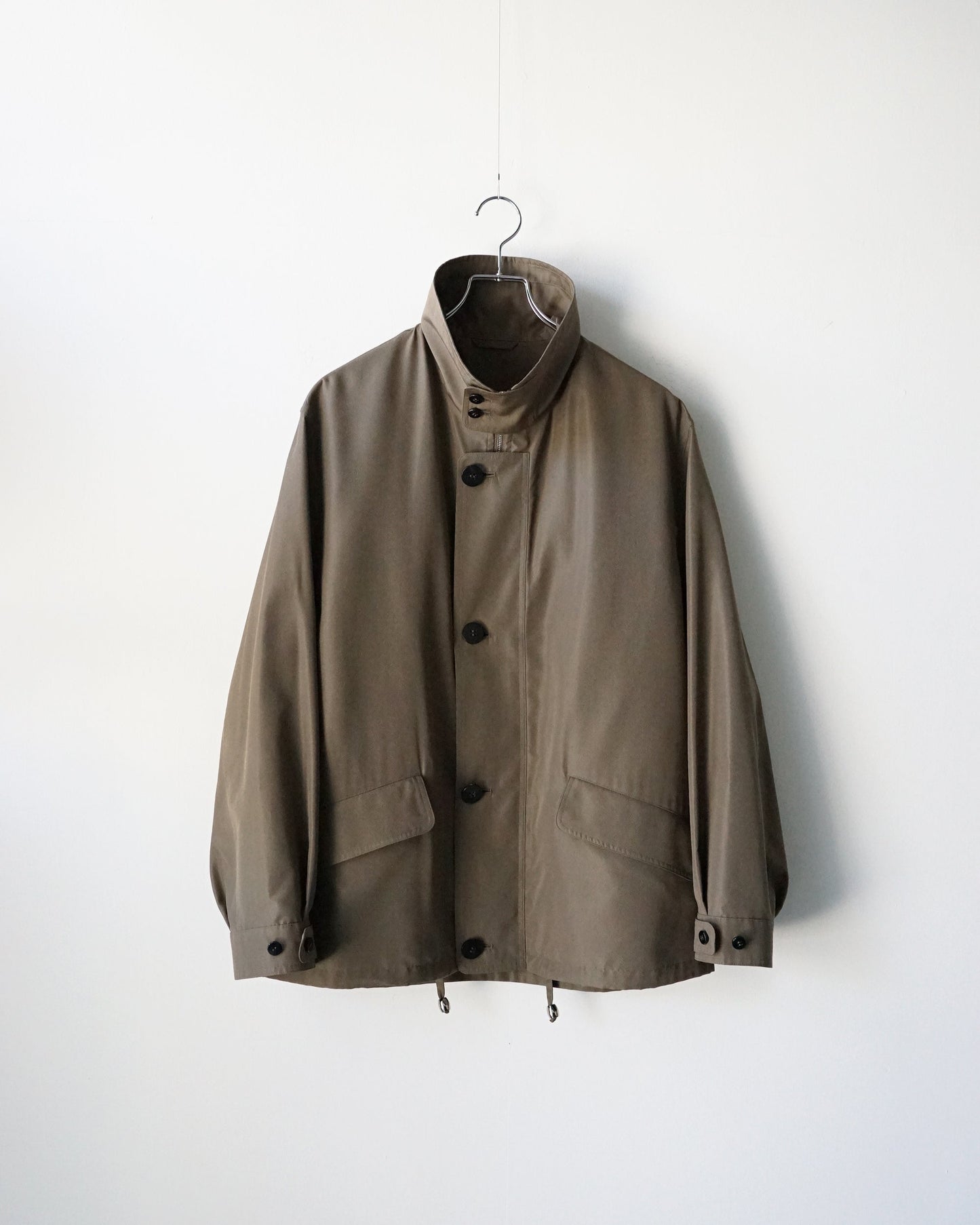 Cale　SILK PLAIN WEAVE BLOUSON