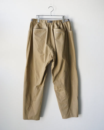 and wander　90 high count cloth wide pants