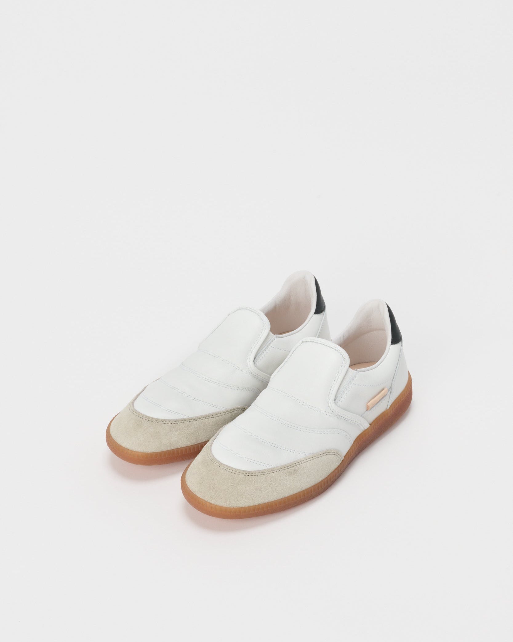 Hender Scheme　エンダースキーマ　Derrida ホワイト　正面