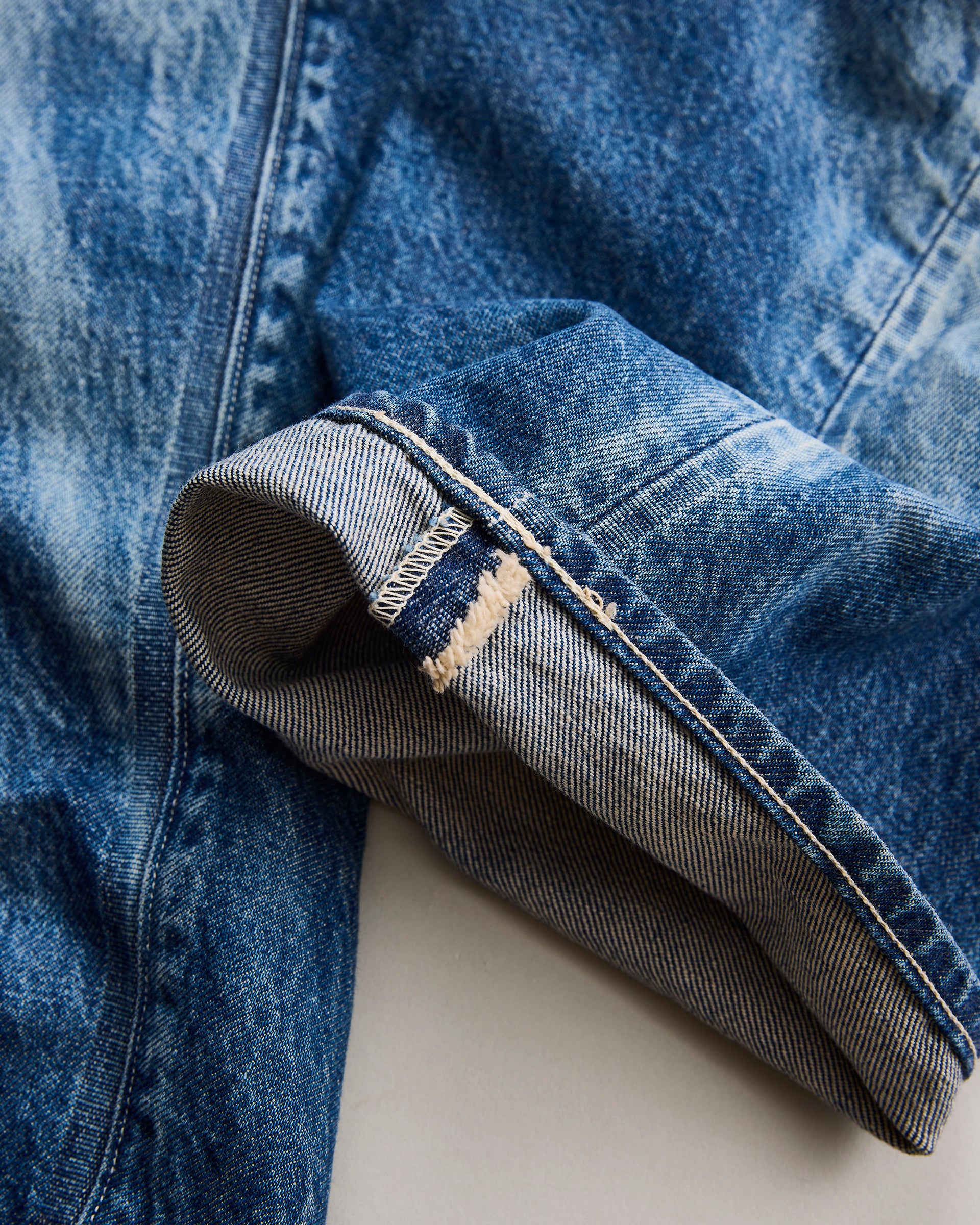 NICENESS　ナイスネス　DISTRESSED DENIM TWIST JEANS  D.SHARKY　デニム　ジーンズ　耳部分　INDIGO