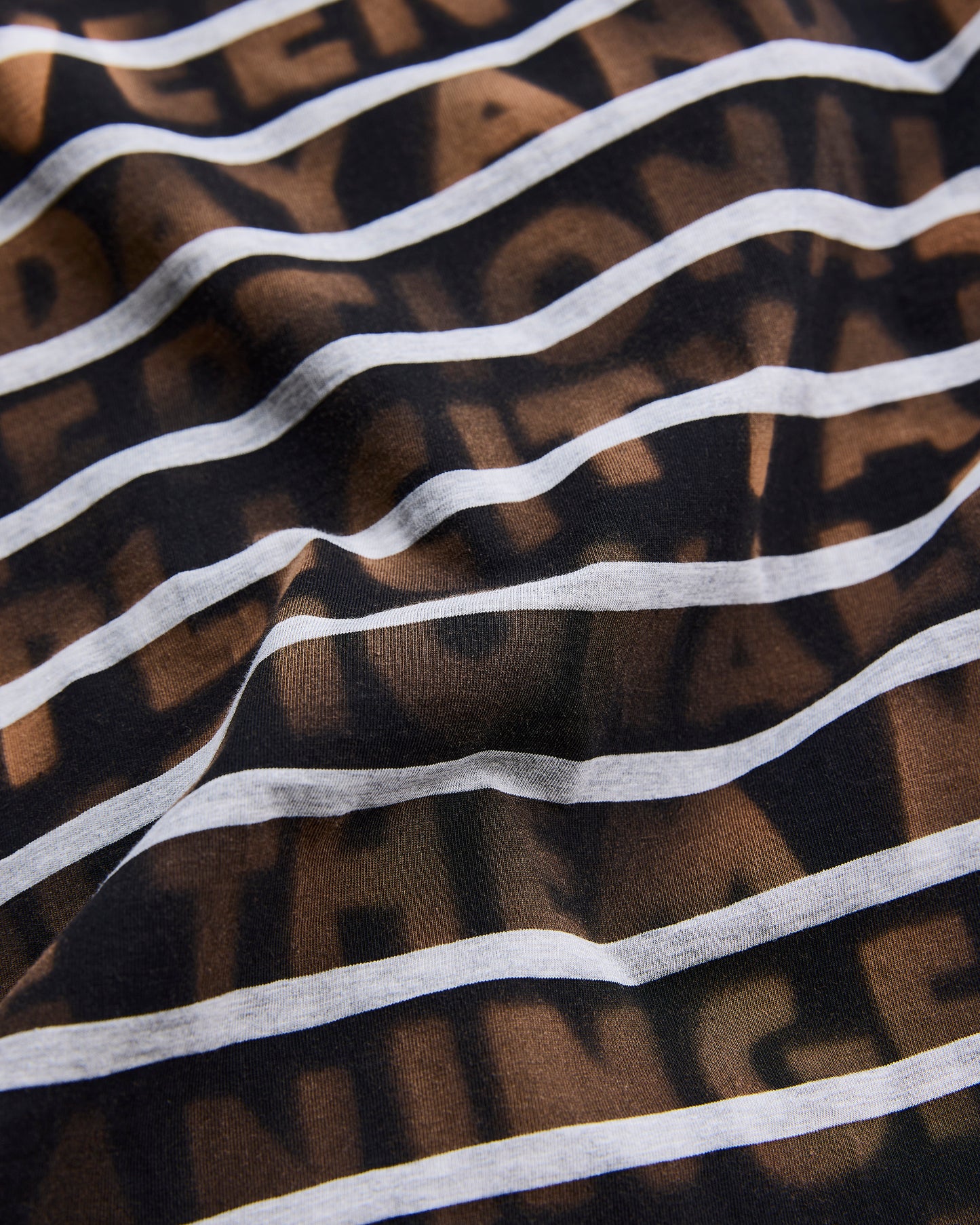 ナイスネス　バスク　生地アップ