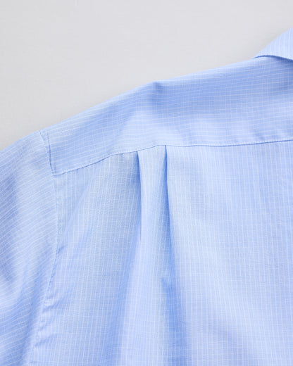 背面のタック　ライトブルー