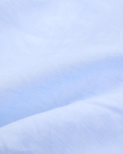 ライトブルー　生地のアップ