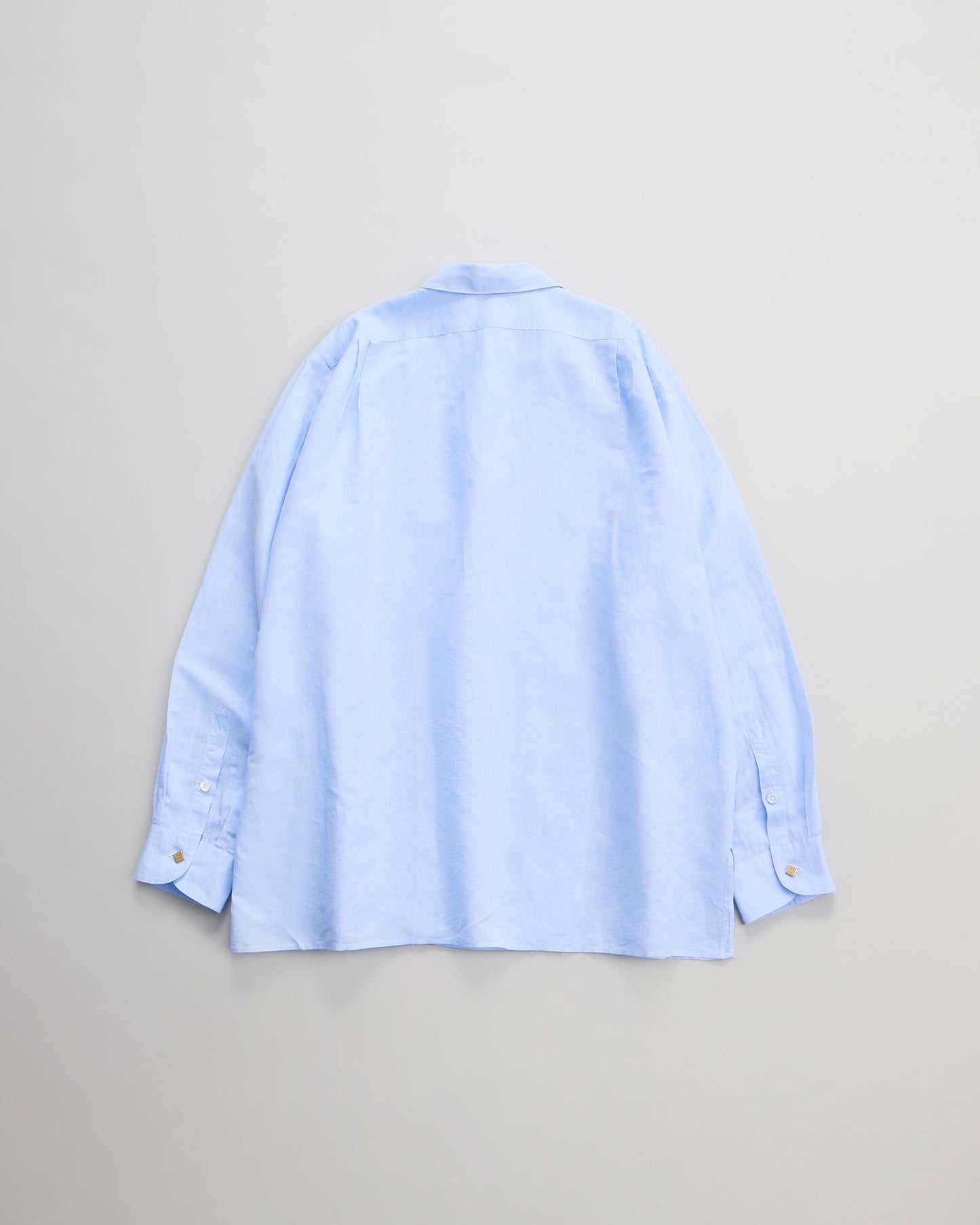 ナイスネス　シャツ　背面　ブルー