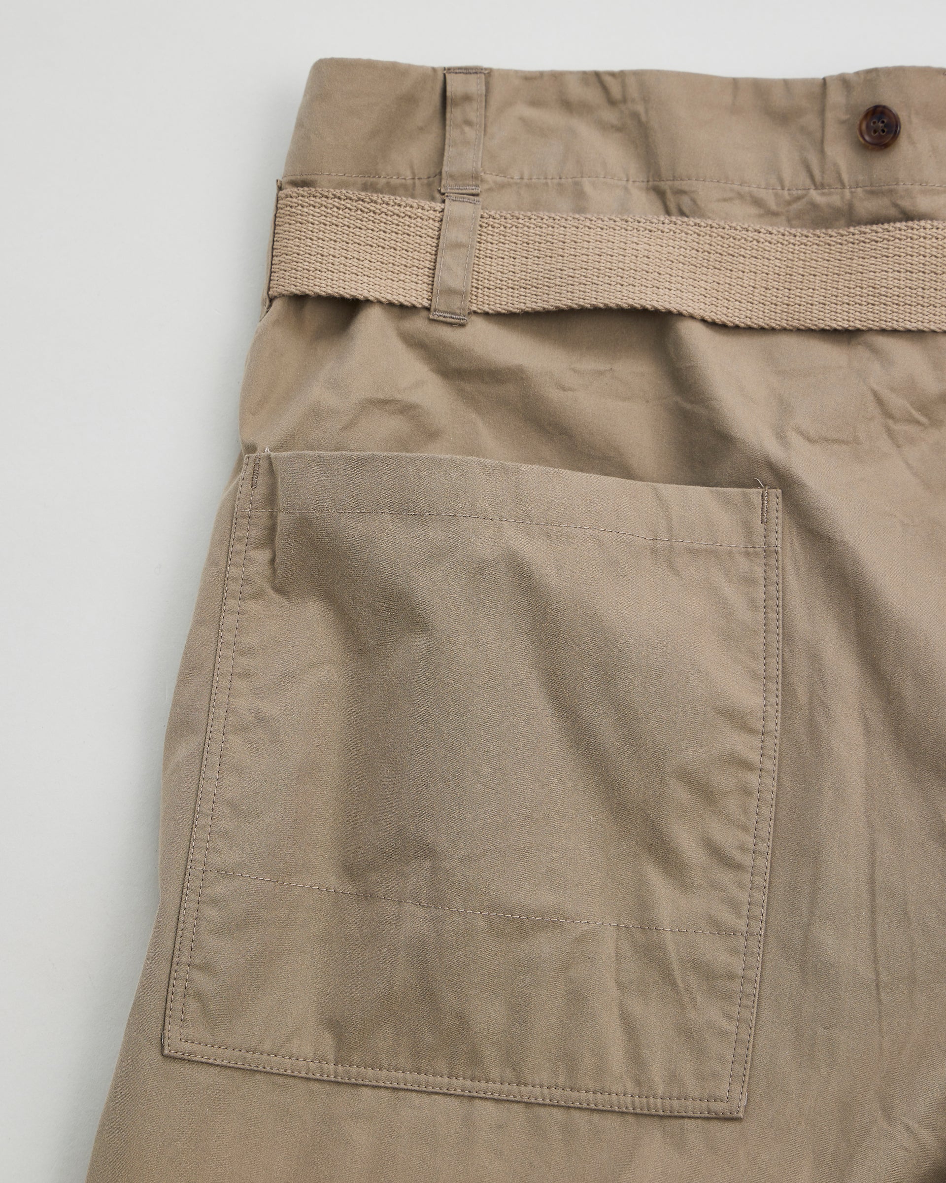 背面　ポケット部分　