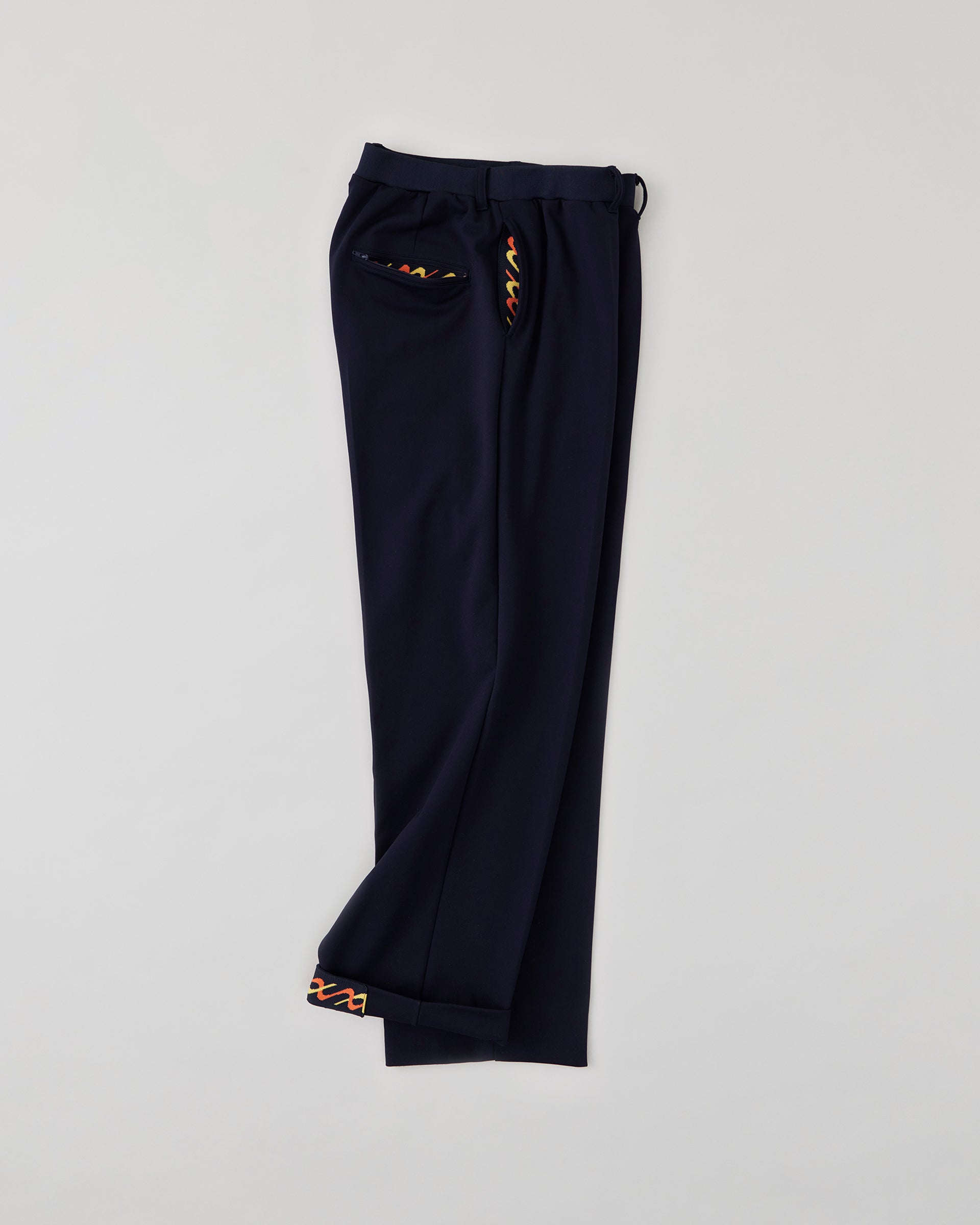 トラックパンツ　ネイビー　側面