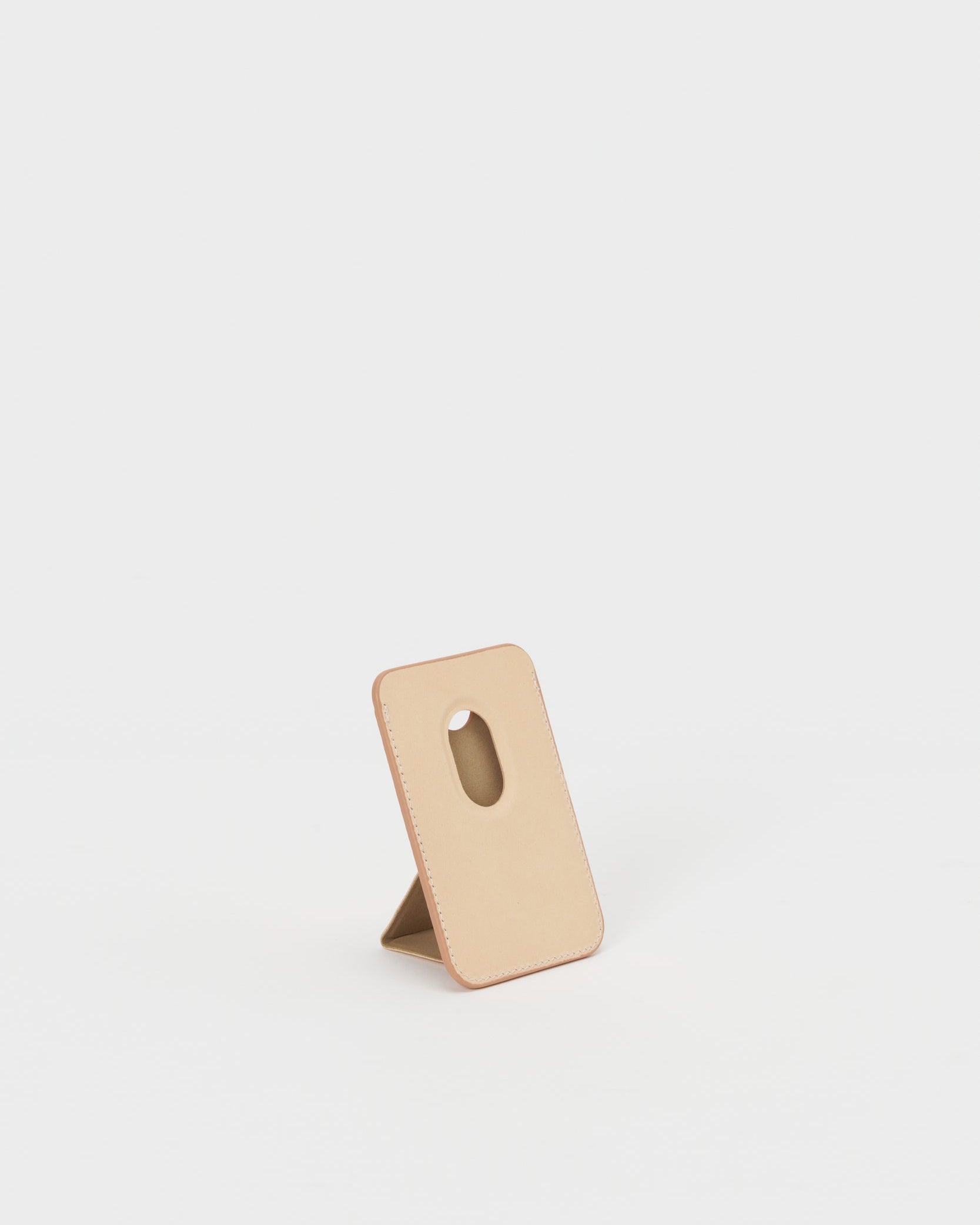 携帯スタンド　立てた状態