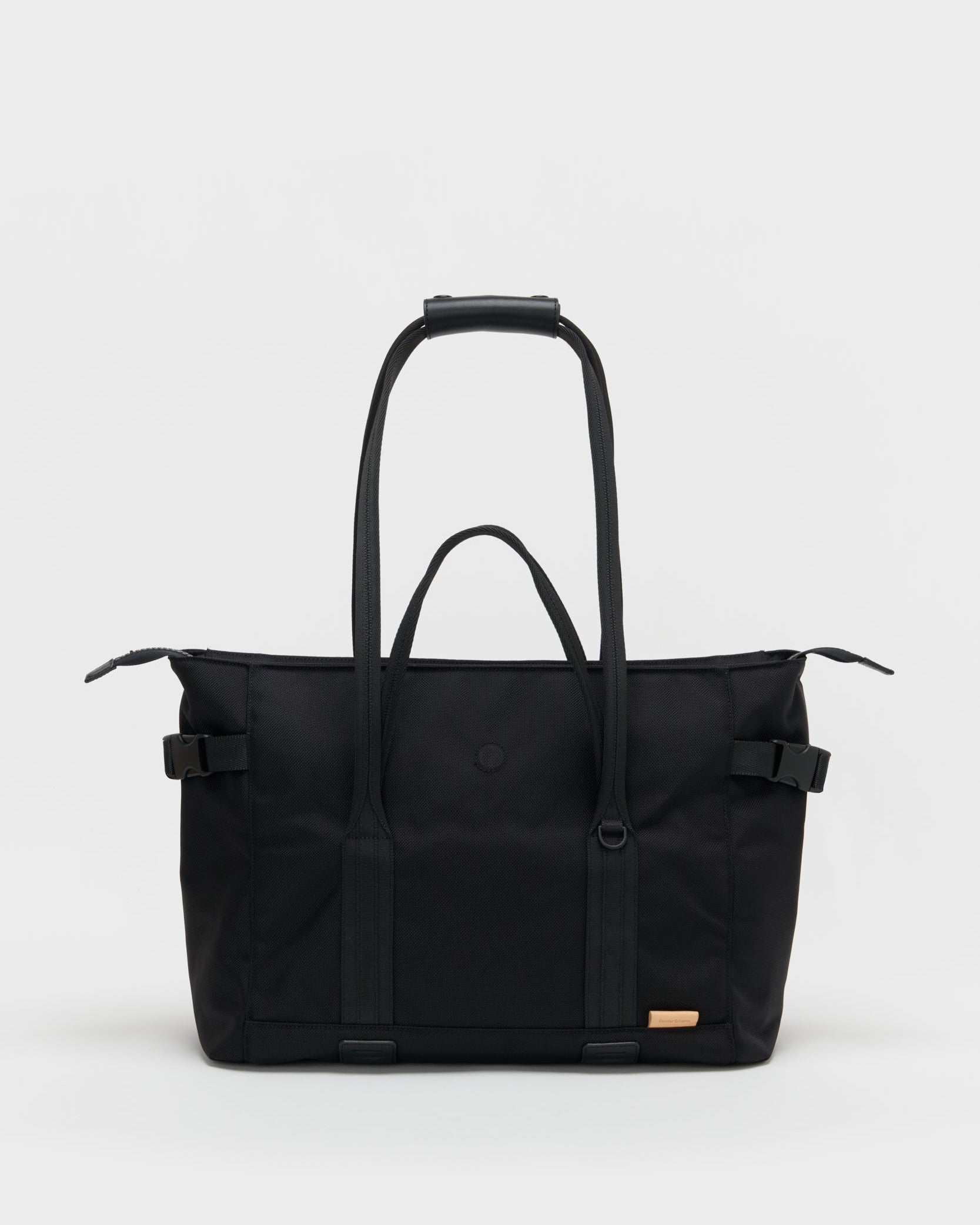 トートバック　別パーツを取った状態　正面　ブラック